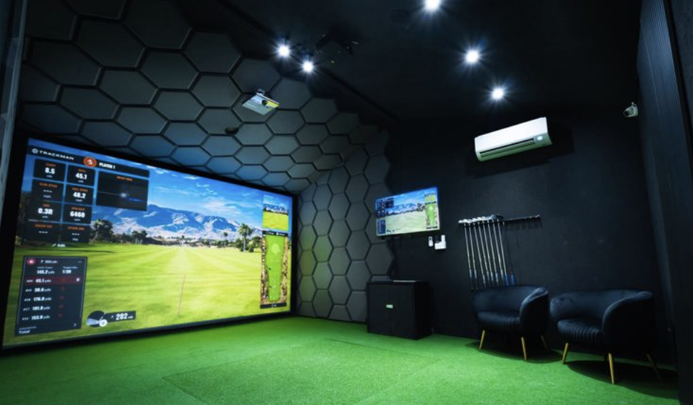 Golf simulators in Kent